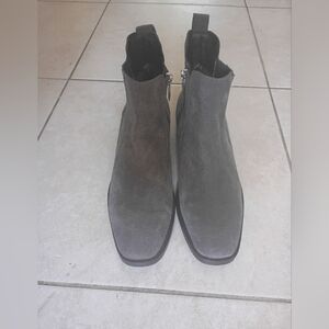 Aquatalia Gray Suede Chukka Boots with Side Zips